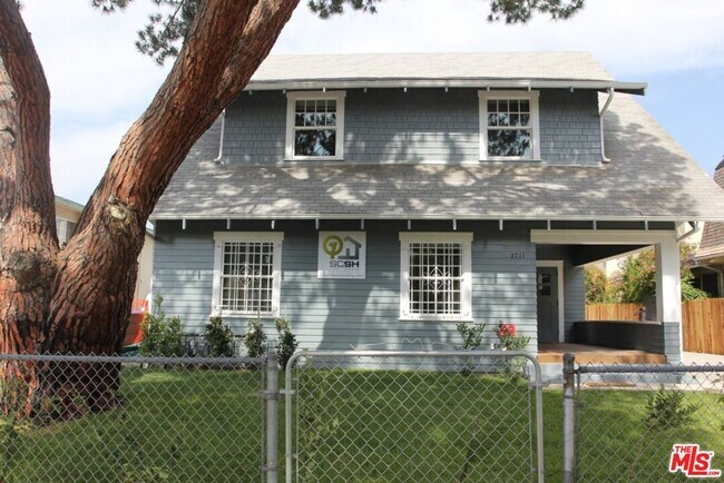 Primary Photo - 2711 Orchard Ave.