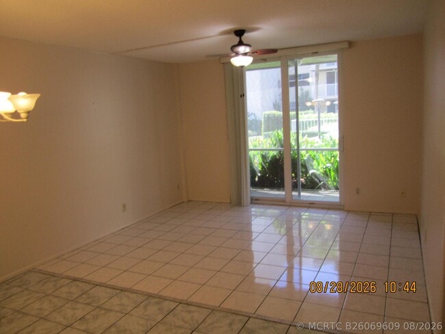 Building Photo - 2929 S Ocean Blvd