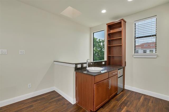 Building Photo - 5631 Longview St