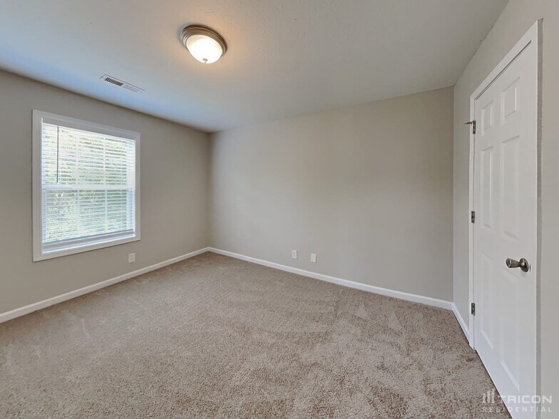 Building Photo - 1809 Jackie Lorraine Drive