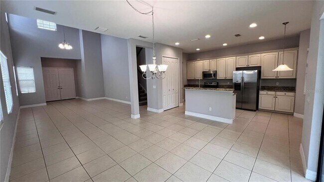 Building Photo - 10459 Stapeley Dr