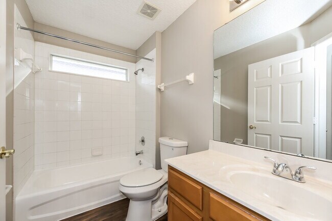 Building Photo - 1723 Rustling Dr