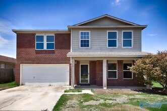 Building Photo - 3571 Avalon Lake Dr SW