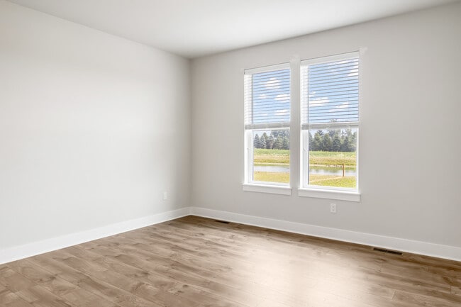 Building Photo - W218N16014 Tiger Lily Dr