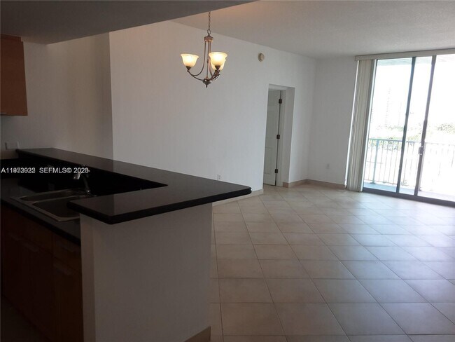 Building Photo - 140 S Dixie Hwy