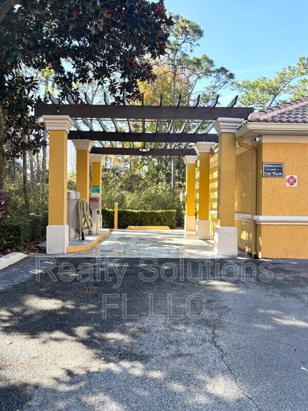 Building Photo - 19914 Villa Creek Dr