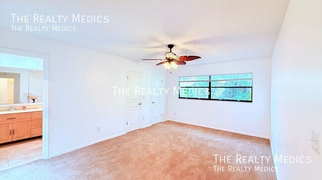 Building Photo - 909 Gazell Trail