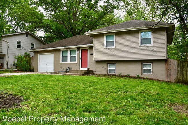 Building Photo - 3 br, 2 bath House - 3107 N.E. 67th St.