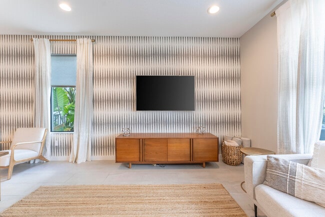 Building Photo - 8709 Corvus Dr