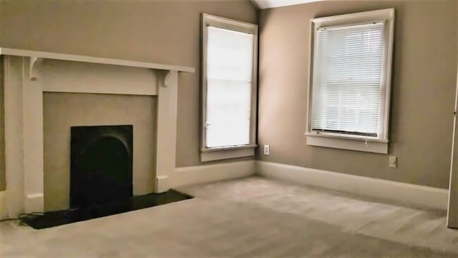 Building Photo - 350 Telfair St