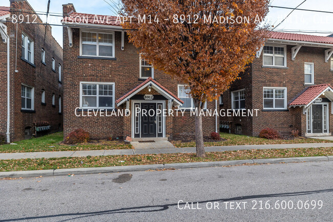 Building Photo - Westside Cleveland Apartment