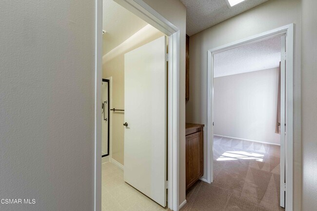 Building Photo - 42116 Village 42