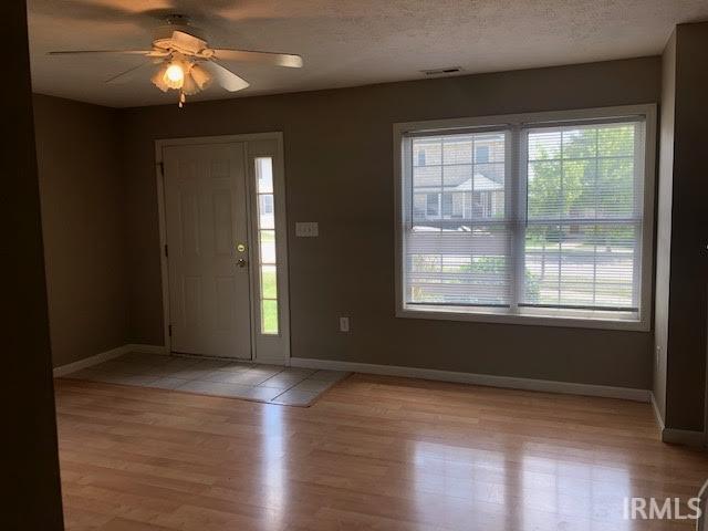 Building Photo - 3811 E Cobble Creek Dr