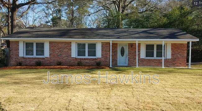 Primary Photo - 702 Cliff Rd