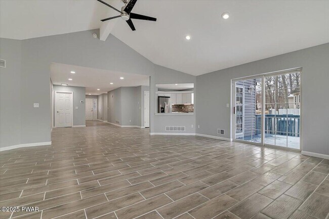 Building Photo - 502 Carrock Way