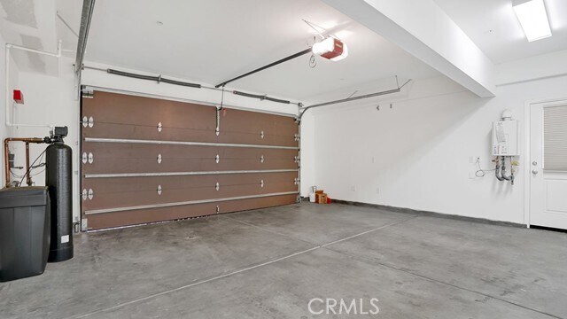 Building Photo - 144 Stallion