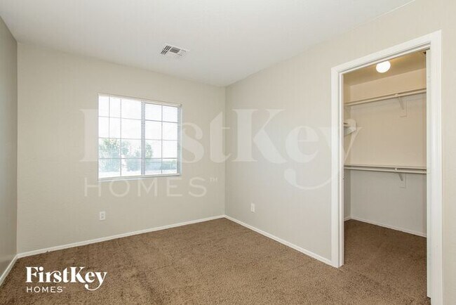 Building Photo - 14059 N 178th Ave