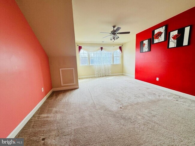 Building Photo - 12406 Carriage Park Pl