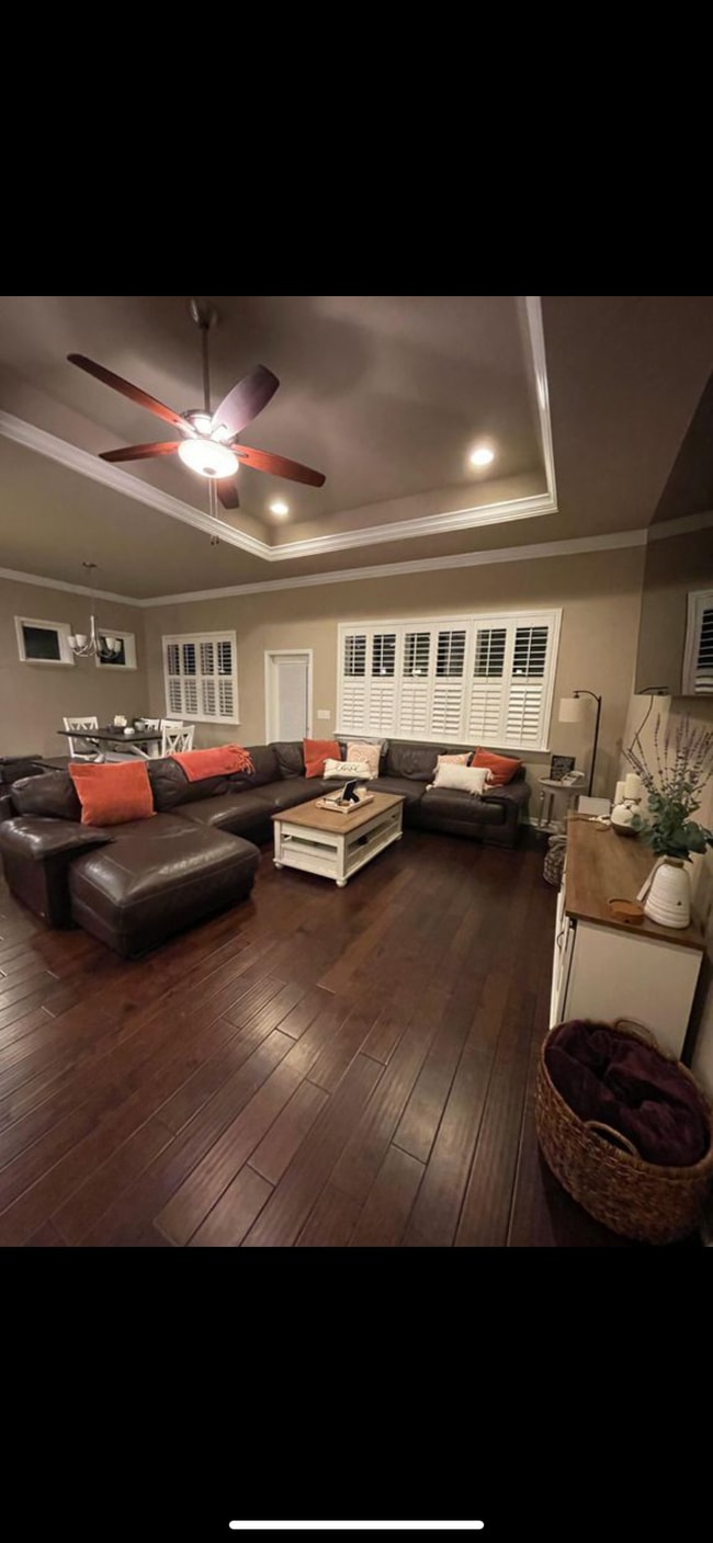 Building Photo - 6420 SW 50th St