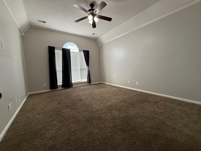 Building Photo - 4534 JONESY Dr