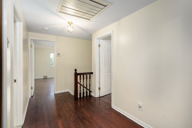 Building Photo - 2377 Williamstown Ct