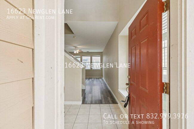 Building Photo - 16623 Newglen Ln