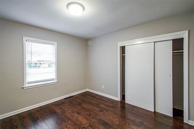 Building Photo - Completely Renovated 3 Bedroom 1 Bathroom Home