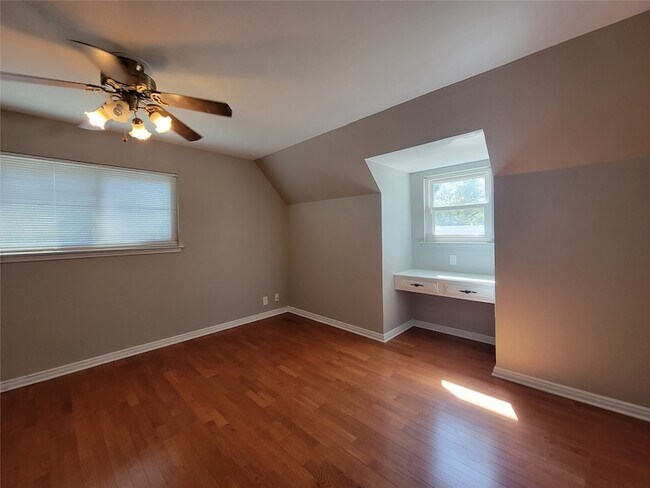 Building Photo - 312 Cotillion Rd