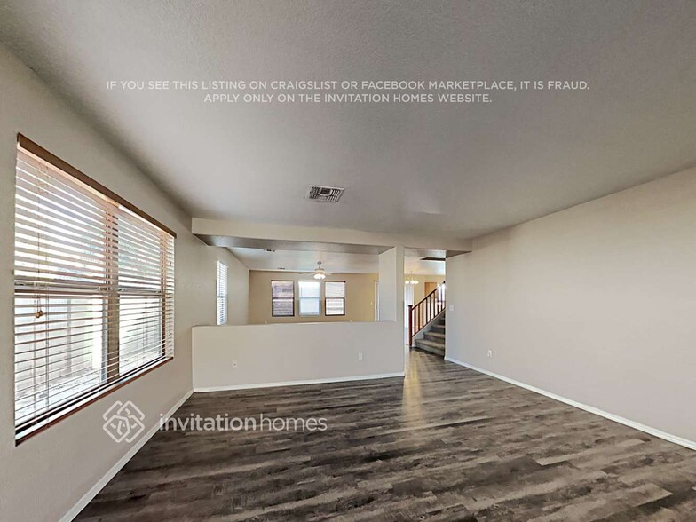 Building Photo - 9549 W Monte Vista Rd