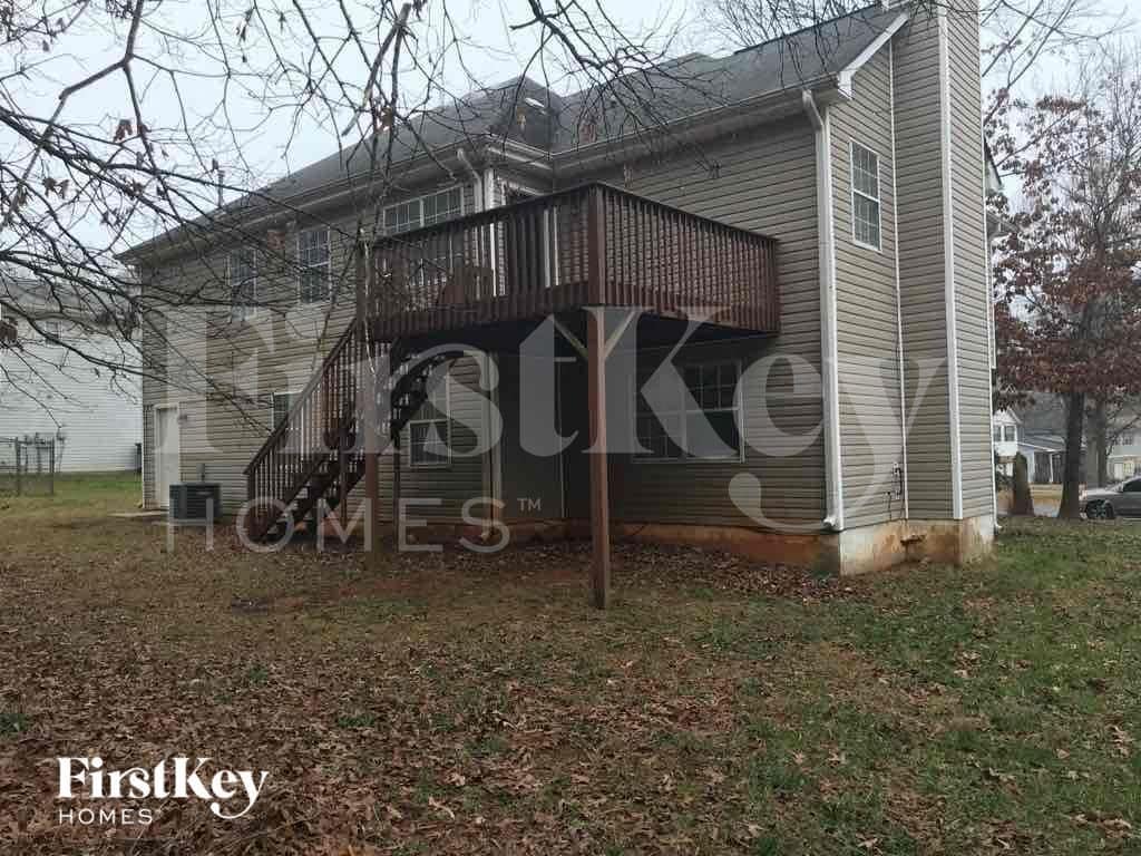 Building Photo - 4455 Westminster Dr