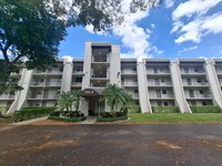 Building Photo - 9430 Poinciana Pl