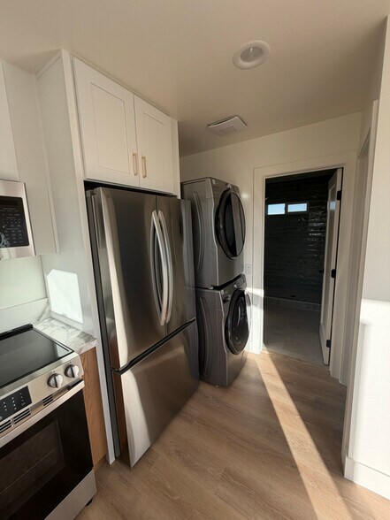 Building Photo - 3130 38th St