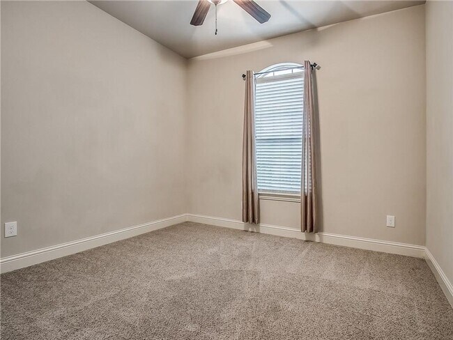 Building Photo - Lone Oak Lakes - Deer Creek Schools - 3 Bed | 2.5 Bath | 3 Car Garage | Bonus Room | Storm Shelte...