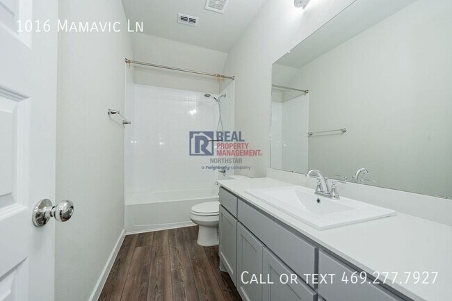 Building Photo - 1016 Mamavic Ln