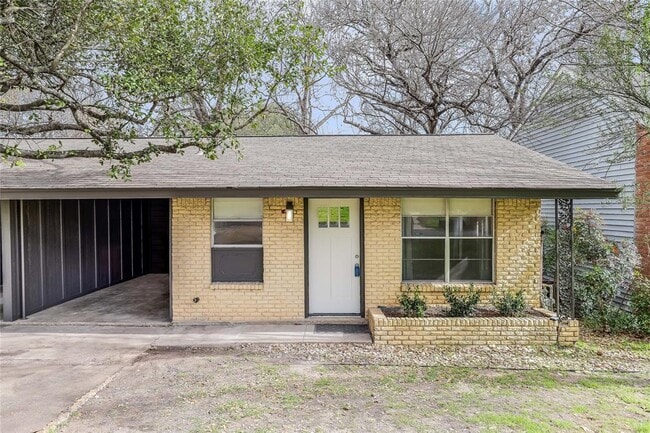 Building Photo - 1612 Elmhurst Dr