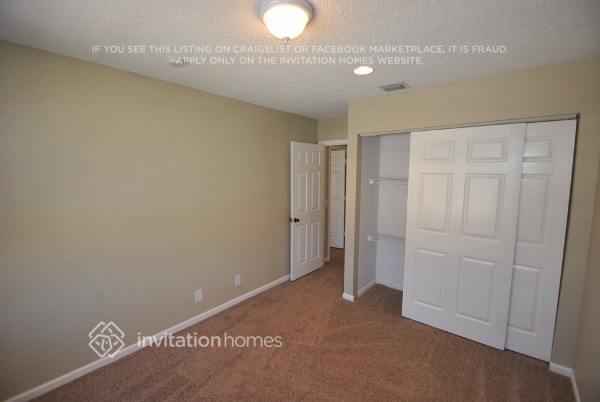 Building Photo - 7584 Colony Lake Dr