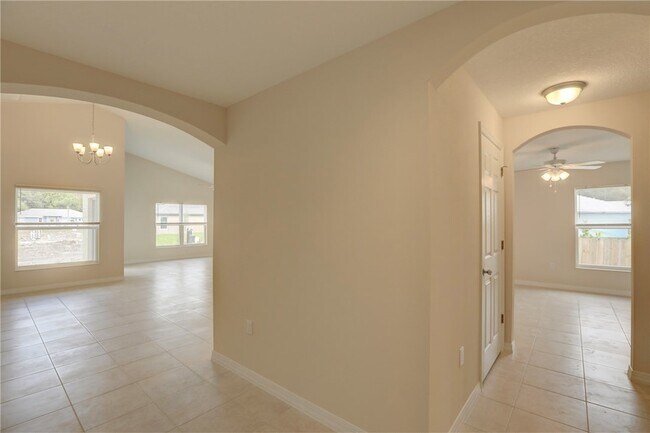 Building Photo - 8415 99th Ct