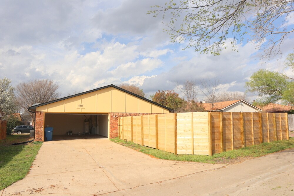 Building Photo - 4813 Wagner Dr