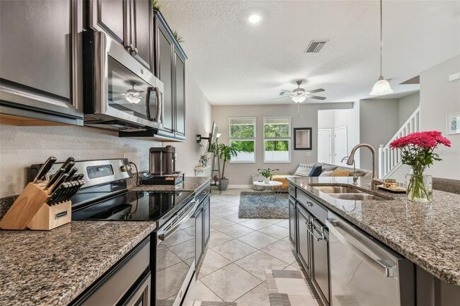 Building Photo - 6825 Citrus Creek Ln