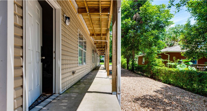 Building Photo - 1329 Nylic St