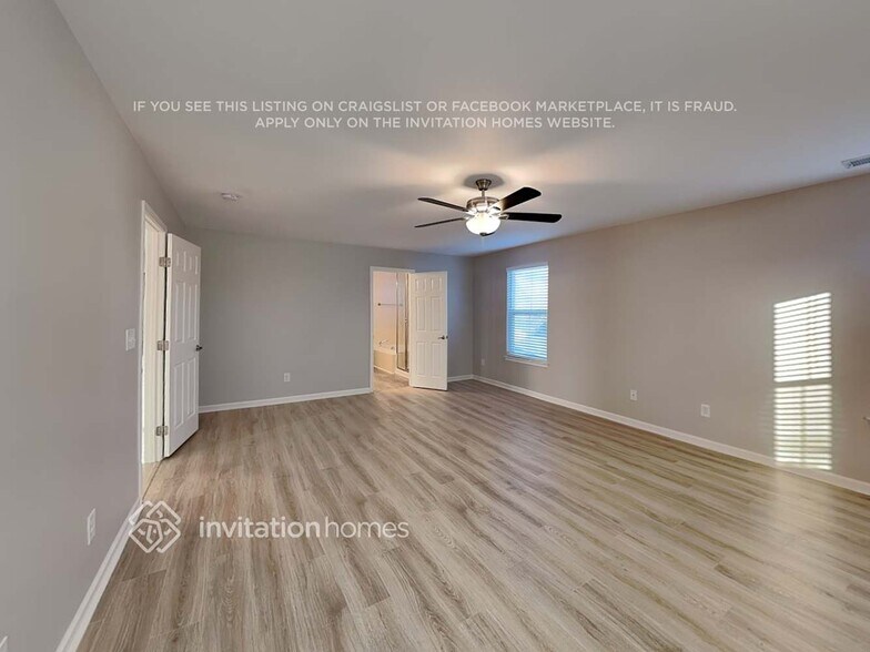 Building Photo - 10954 Tailwater St