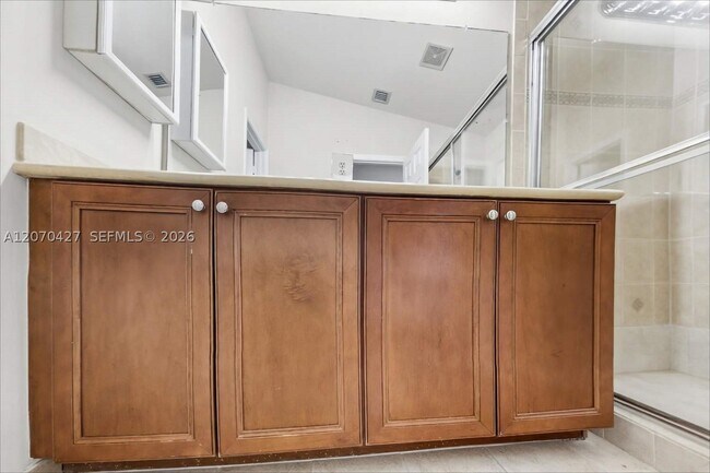 Building Photo - 16105 Poppy Seed Cir