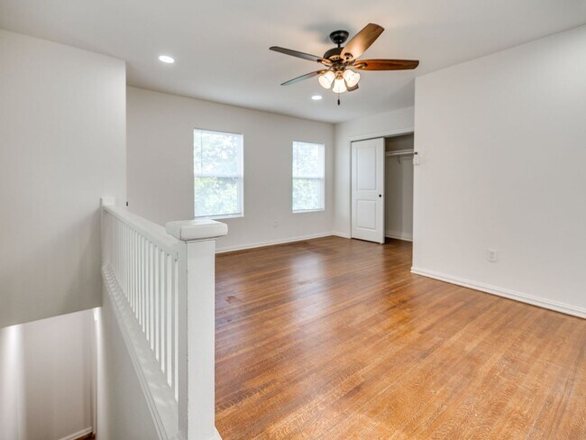 Building Photo - 64 N Gillette Ave
