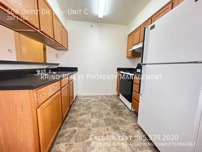 Building Photo - Lovely 2 Bedroom, 1 Bath In The SE!