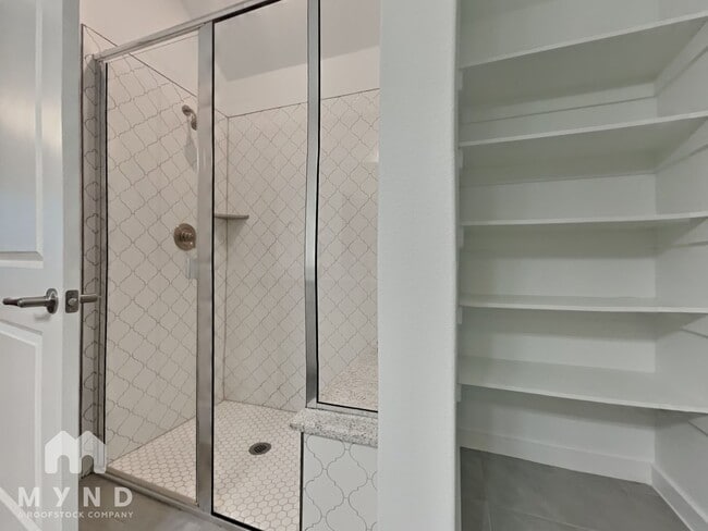 Building Photo - 15307 Grenadine Bloom Cv