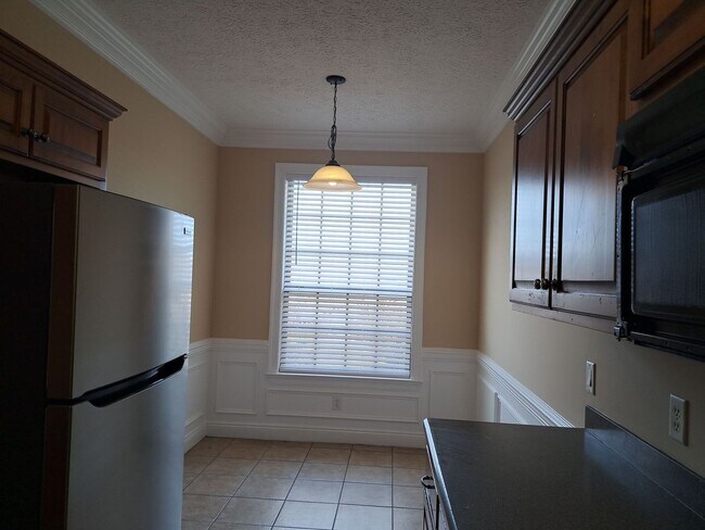 Building Photo - 2934 Palmetto Ridge Way