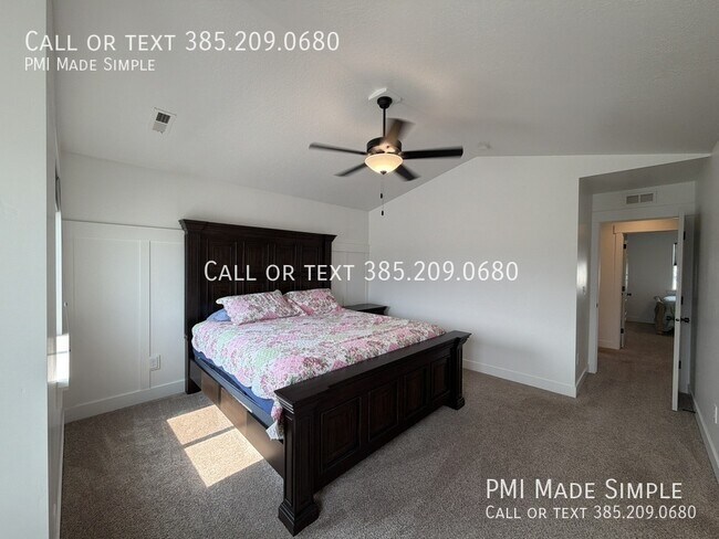 Building Photo - 3621 Sparrow Ln