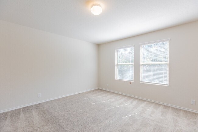 Building Photo - 6806 Prue Rd