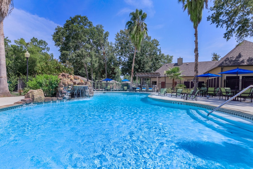 Regatta Bay 2555 N Repsdorph Rd Seabrook TX 77586 Apartment Finder