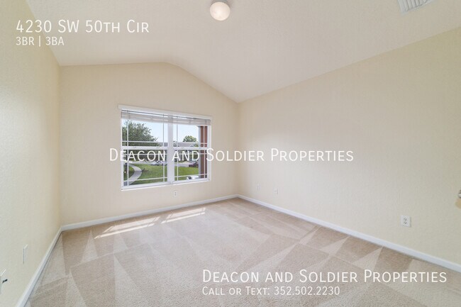 Building Photo - 4230 SW 50th Cir